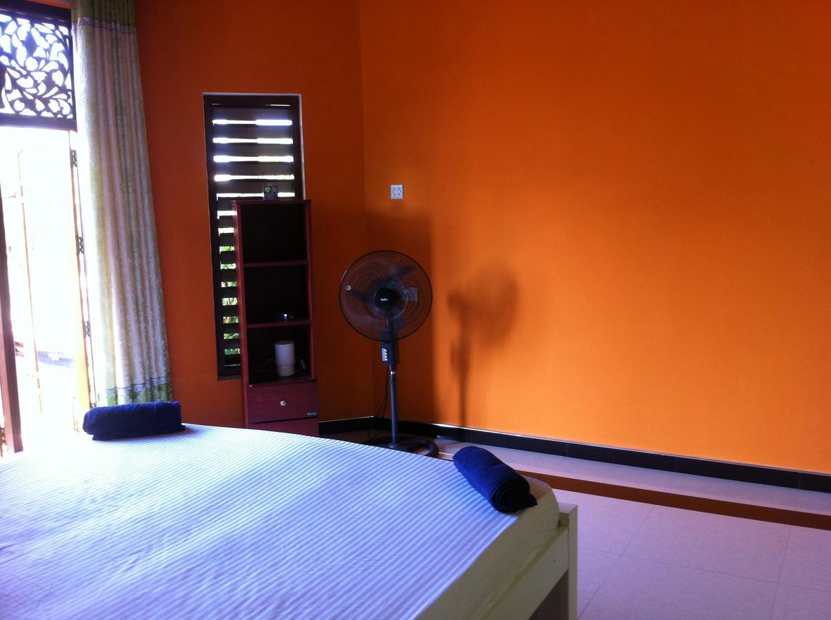 نيجومبو Bee Nest Bed & Breakfast المظهر الخارجي الصورة