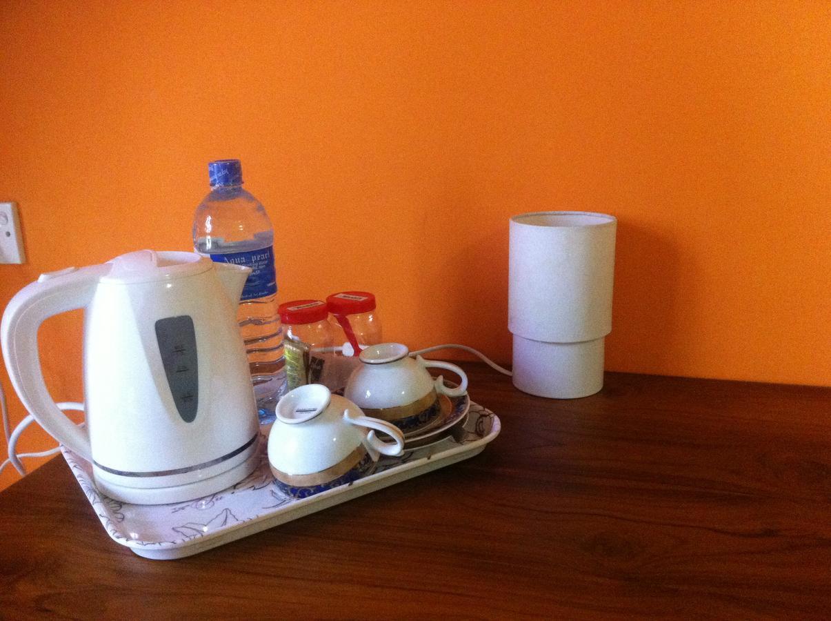نيجومبو Bee Nest Bed & Breakfast المظهر الخارجي الصورة